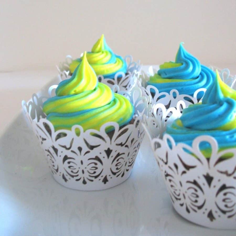 Cupcakes with buttercream frosting.