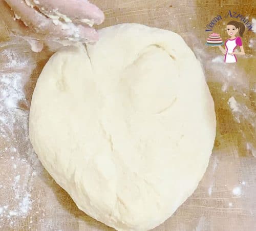 Homemade Bread, white bread recipe, cloverleaf shaped rolls - with progress pictures