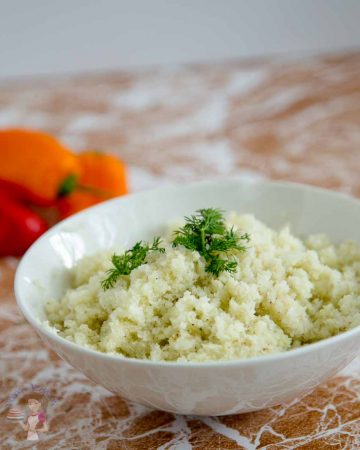 A bowl of cauliflower rice.