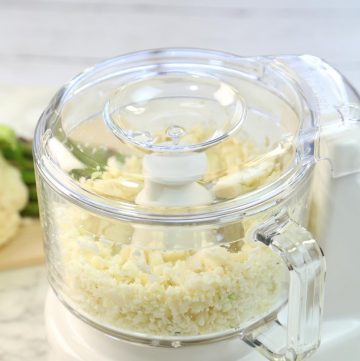 making cauliflower rice in the food processor