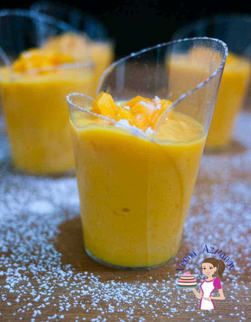 How to Make Homemade Mousse with Mangoes in Summer
