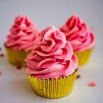 Champagne cupcakes.