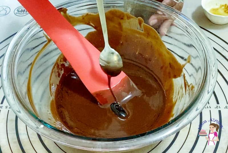 Prepare the chocolate souffle batter