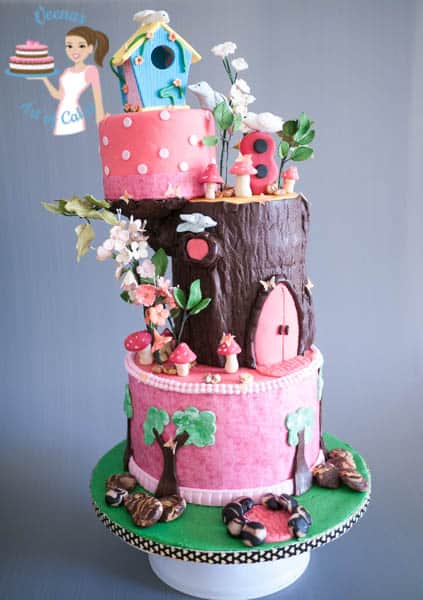 A cake decorated to look like an enchanted treehouse.