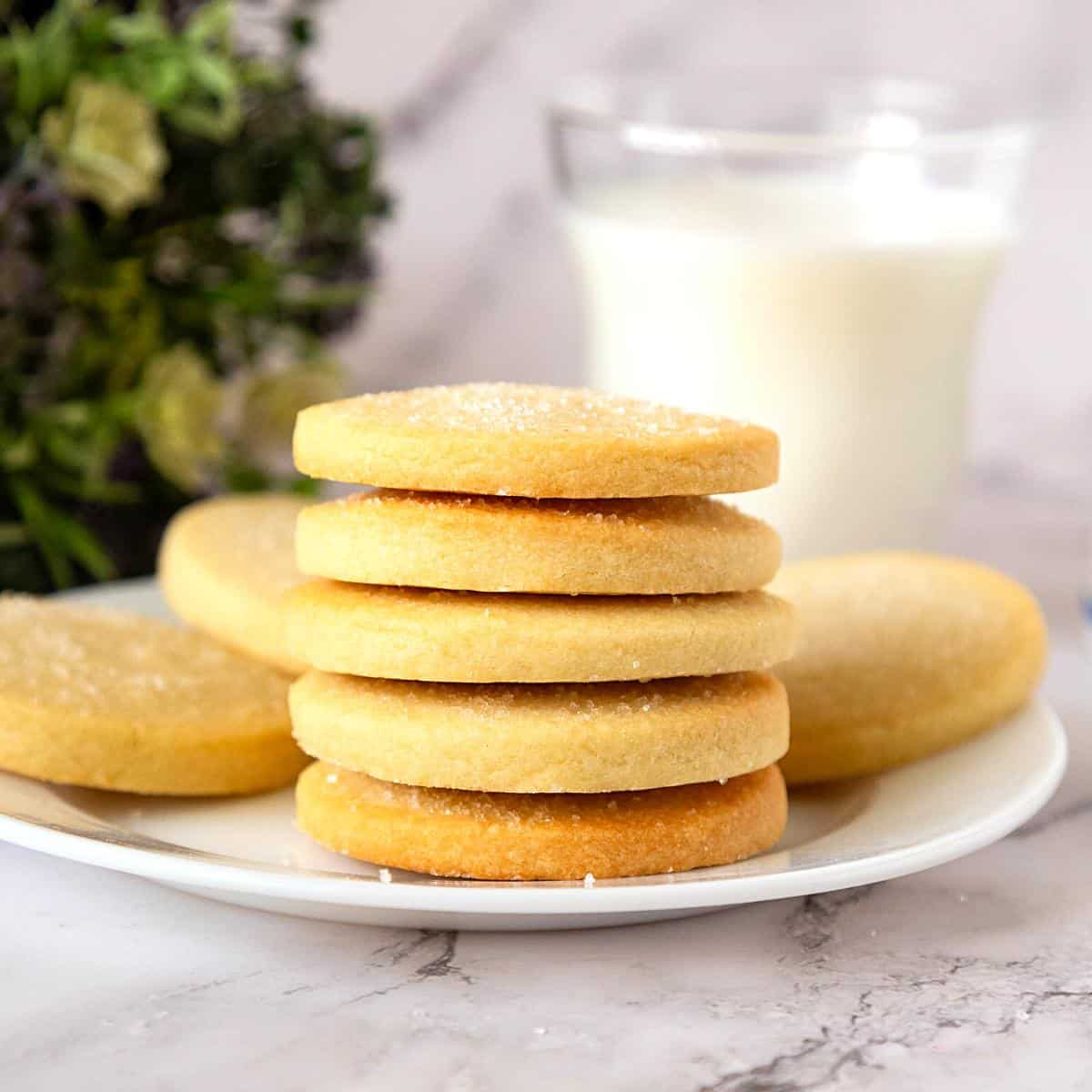 https://veenaazmanov.com/wp-content/uploads/2015/07/Classic-Shortbrad-Cookies-9.jpg