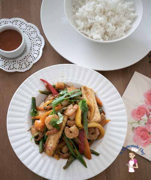 This zesty prawn pepper stir fry is a simple, easy and healthy recipe. In less then 15 minutes you will have lunch or dinner on the table. The convenience of using frozen prawns and veggies takes prep time down to almost zero making it a winner every single time by food blog A Homemade Chef. This zesty prawn pepper stir fry is a simple, easy and healthy recipe. In less then 15 minutes you will have lunch or dinner on the table. The convenience of using frozen prawns and veggies takes prep time down to almost zero making it a winner every single time by food blog A Homemade Chef.