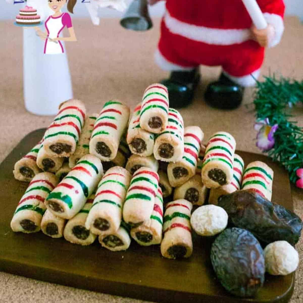 A wooden board with Christmas cookies