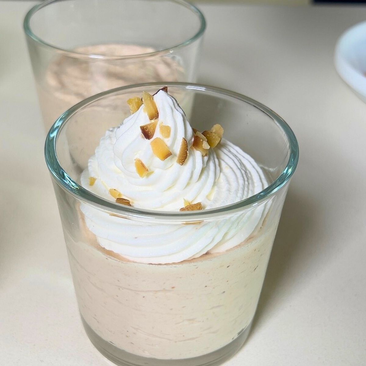 Mini cups with Chestnut mousse.