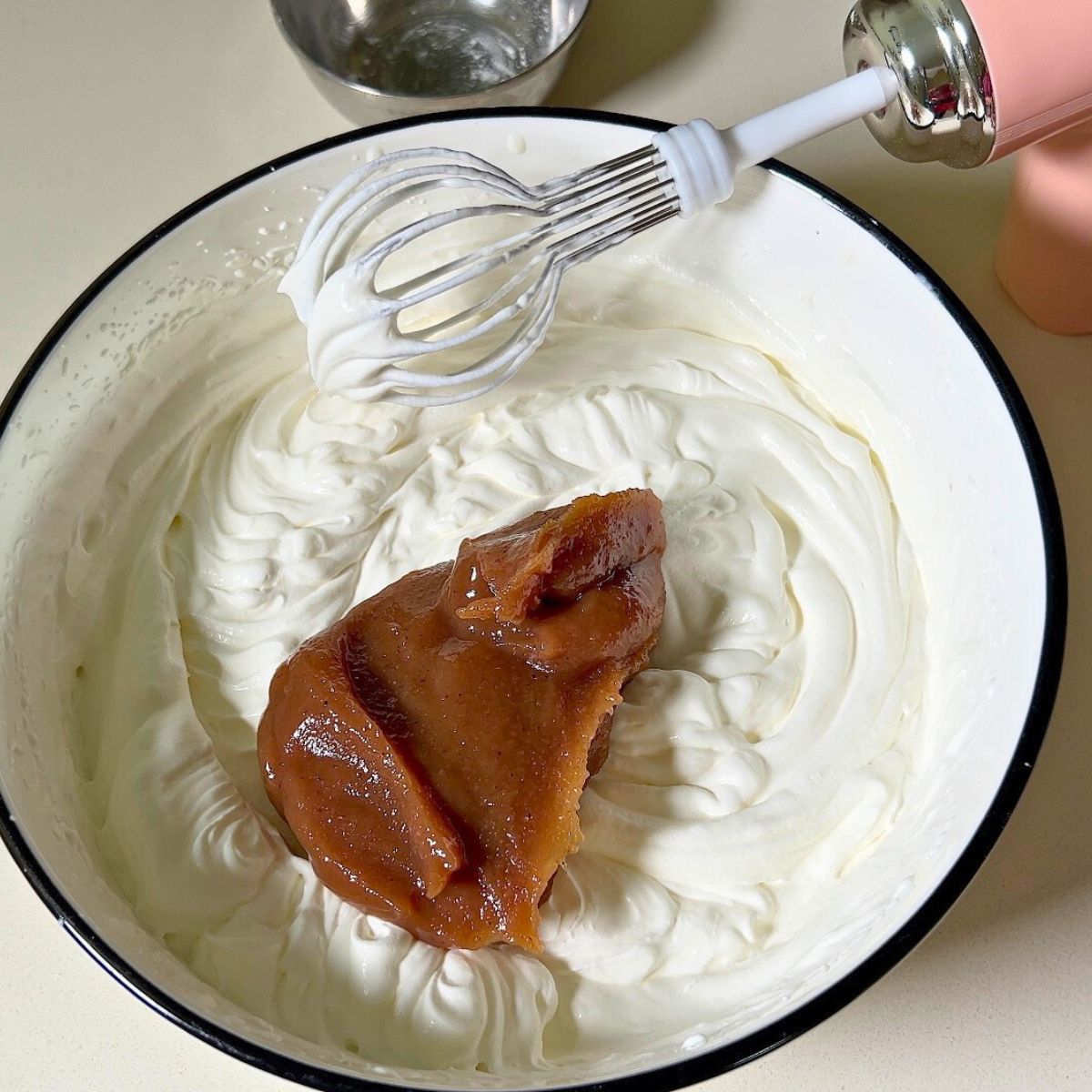 Add Chestnut puree to the mousse.