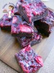 These are the perfect moist strawberry chocolate brownie recipe you will ever eat. An extension to my most popular dark chocolate brownies these are topped with sweet syrupy strawberries then baked into this ultimate luxury.