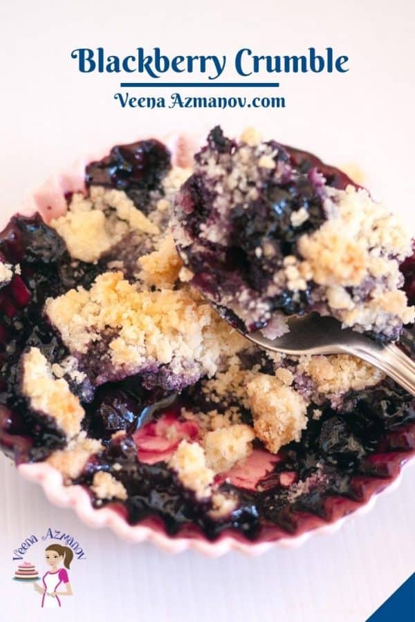 Pinterest image for blackberry fruit crumble.