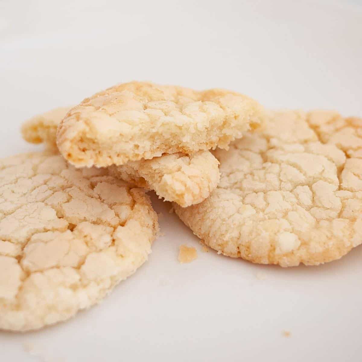 Almond Crinkle Cookies (Eggless)