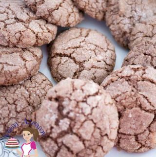 A stack of chocolate crinkle cookies.