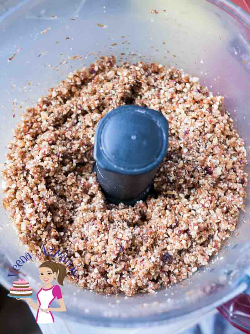 These no bake sugar free granola dates energy bites make great snack for those evening hours when you crave for something sweet and indulgent like cookies. The sweetness of the dates and added nutrition from the nuts make these a great light, nutritious energy packed snack before workouts too. These no bake sugar free granola dates energy bites make great snack for those evening hours when you crave for something sweet and indulgent like cookies. The sweetness of the dates and added nutrition from the nuts make these a great light, nutritious energy packed snack before workouts too.
