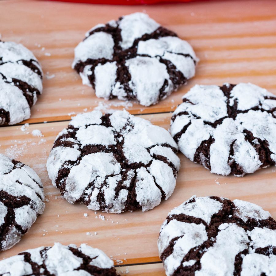Crinkle cookies on the table.