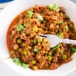A bowl of minced beef curry.