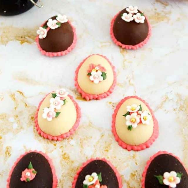 Marzipan Easter Eggs Vanilla, Chocolate, Stuffed Veena Azmanov