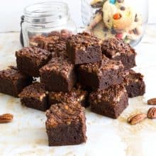 Sliced brownies on a table.