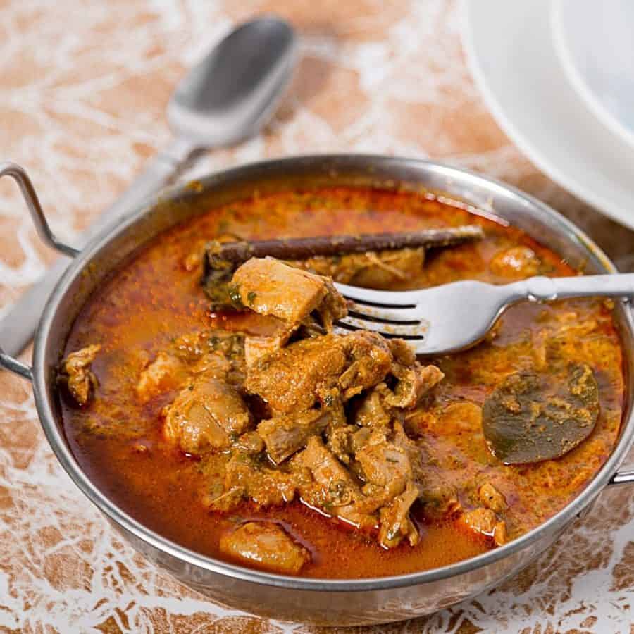 Instant Pot Chicken Curry (or Pressure Cooker) 20 mins Veena Azmanov