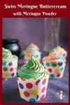 Cupcakes decorated with buttercream.