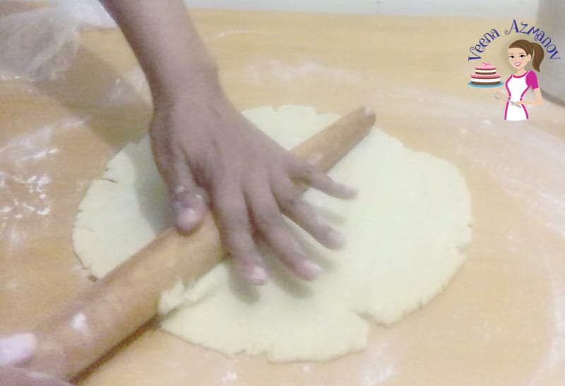 Rich Shortcrust Fresh Pastry called Pâte sablée - video tutorial