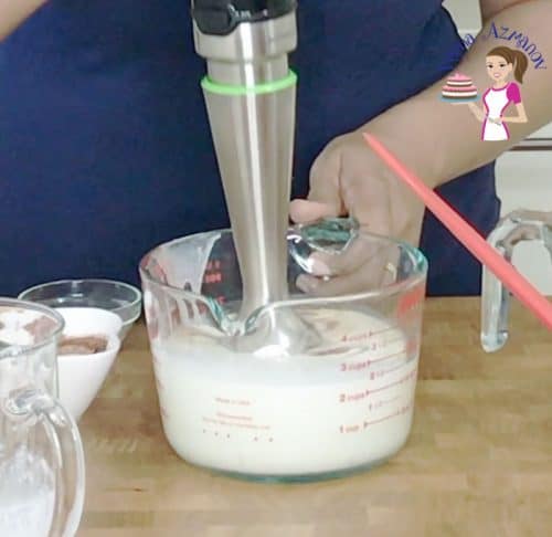 Learn to make Baileys at home in just 2 minutes - Irish cream with Irish cream