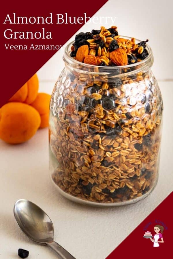 Homemade Granola with Blueberry and almond