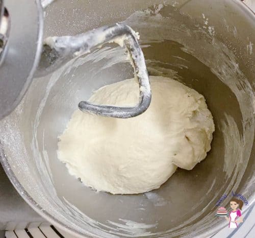 Prepare the dough for pretzel recipe