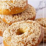 Pinterest image for homemade bagels recipe.
