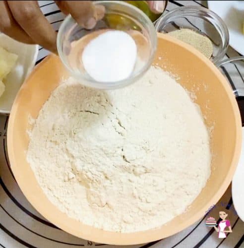 Prepare the flour for the danish pastry dough