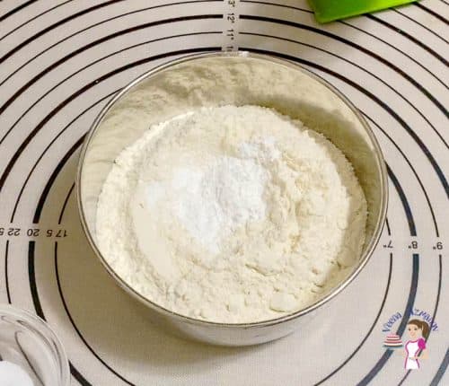 Combine dry ingredients for the cake - pina colada