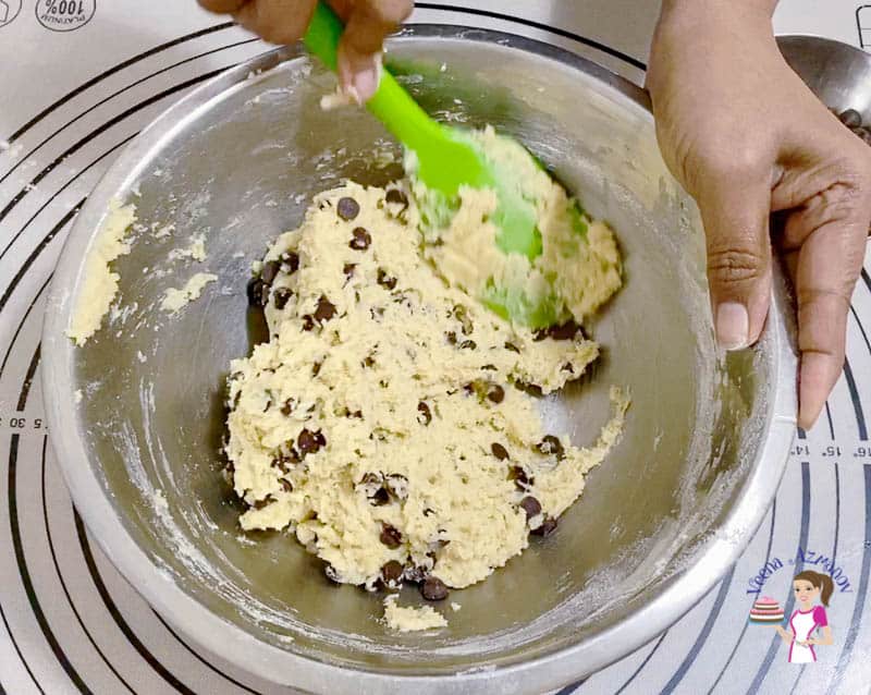 Add the chocolate chips to the cookie dough