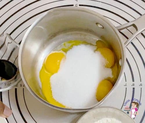 How to make pastry cream in one pot, a quick and easy no fuss recipe