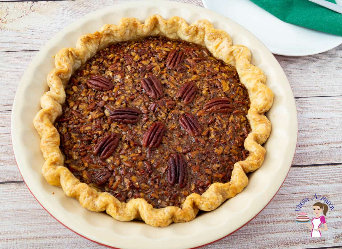 How to make a pie with pecan and karo syrup