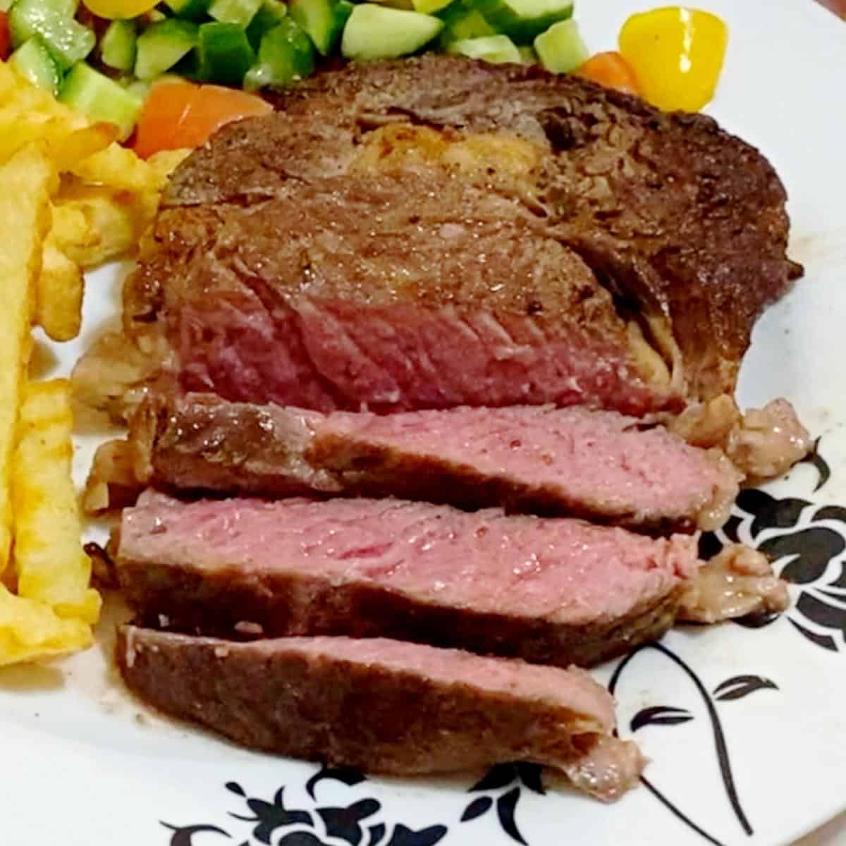 How to cook a medium-rare steak