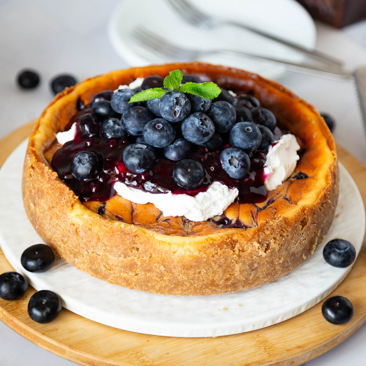 A baked cheesecake on the table.