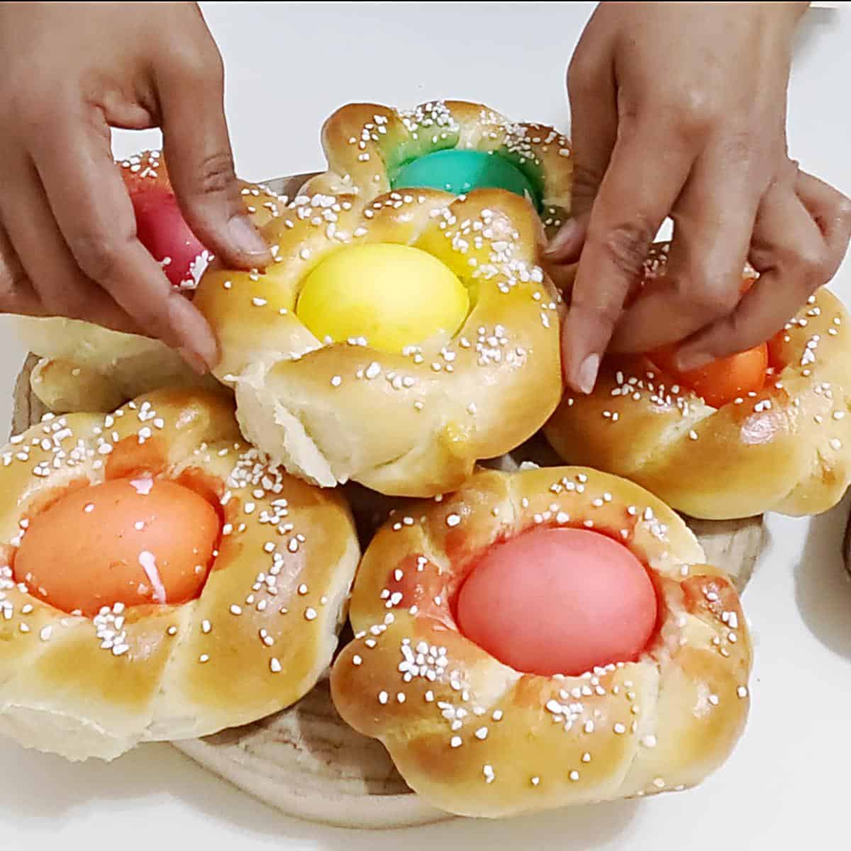 Italian bread with colored eggs.
