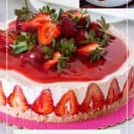 Pinterest image for cheesecake with strawberry sauce.