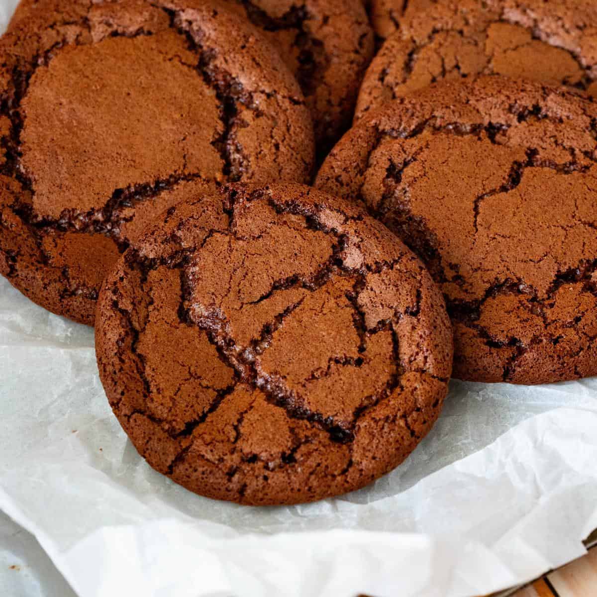 A stack of brownie cookies.