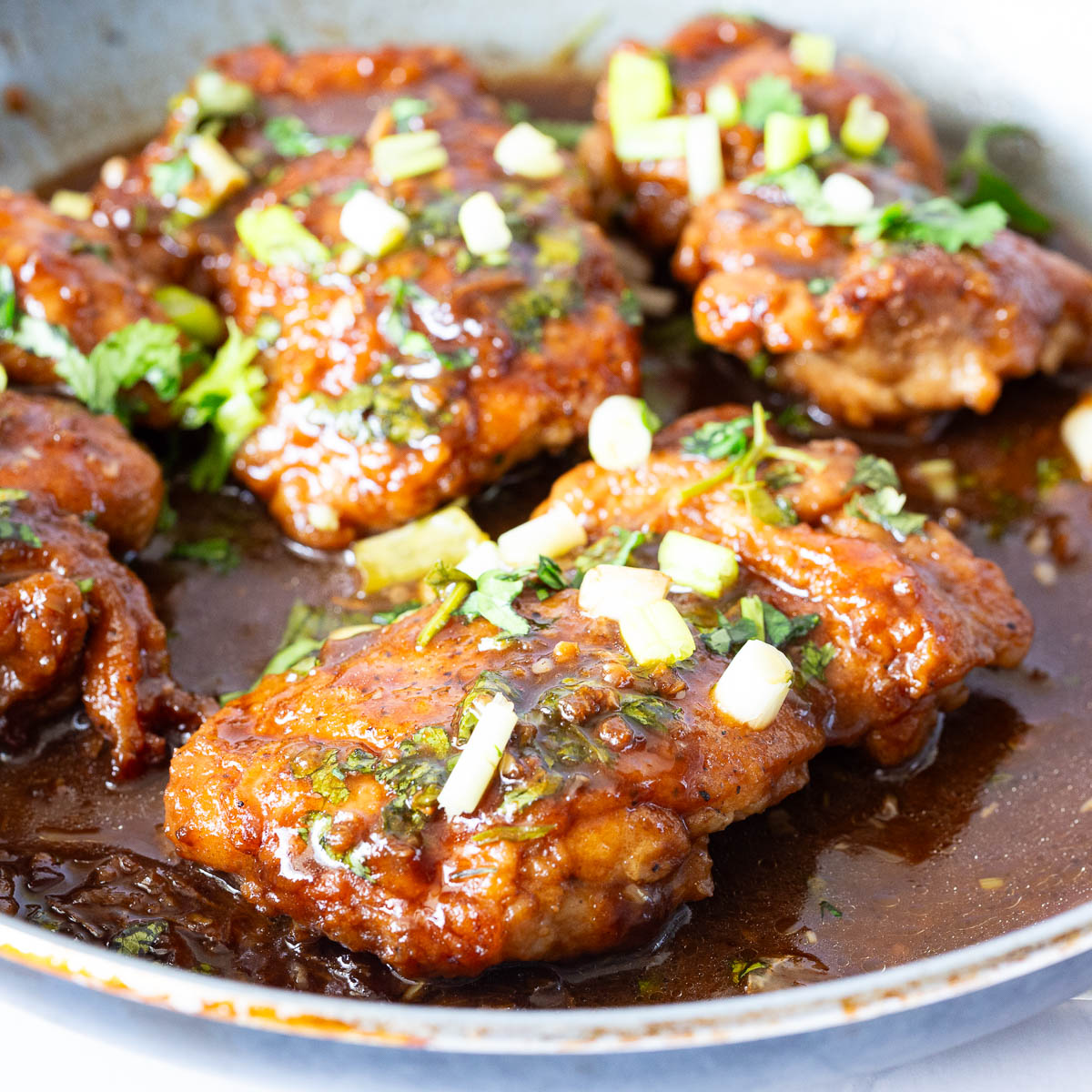 Honey Garlic Chicken – Easy Pan-Fried Chicken Breast Recipe