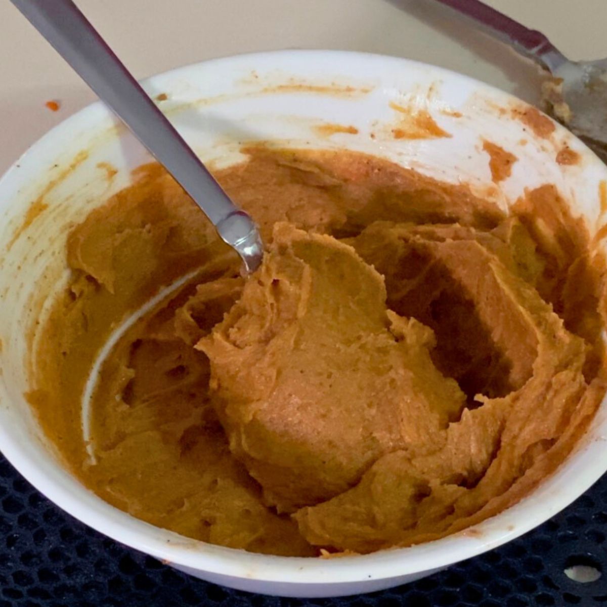 A bowl with Pumpkin Cinnamon Sugar.