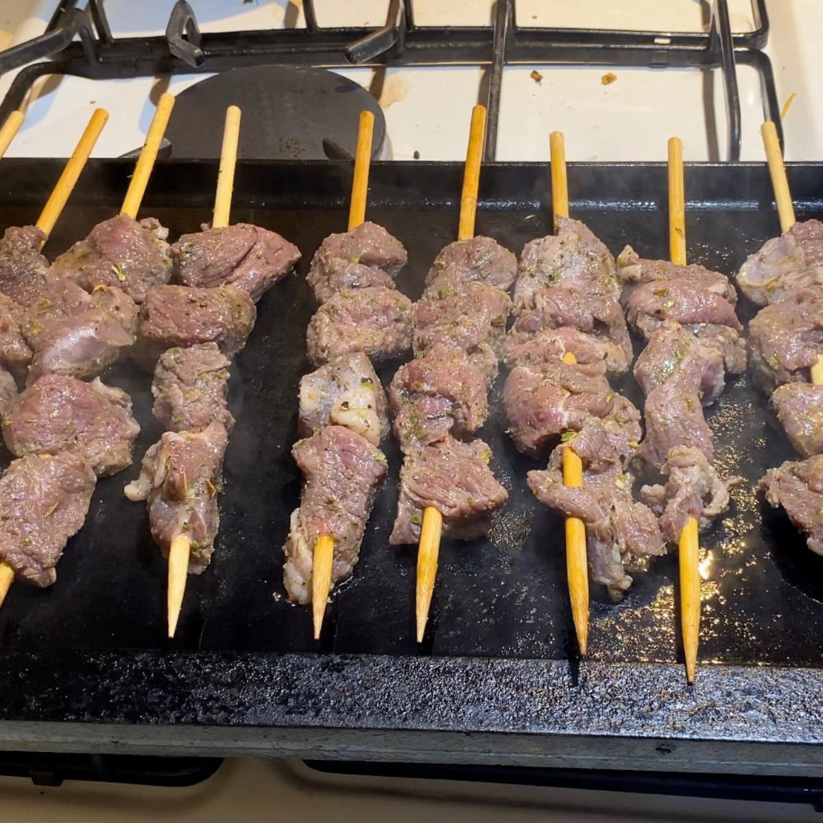 Pinterest image for Lamb Souvlaki Greek Lamb Skewers.